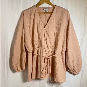 Women’s plus size pink peplum bubble sleeve blouse
